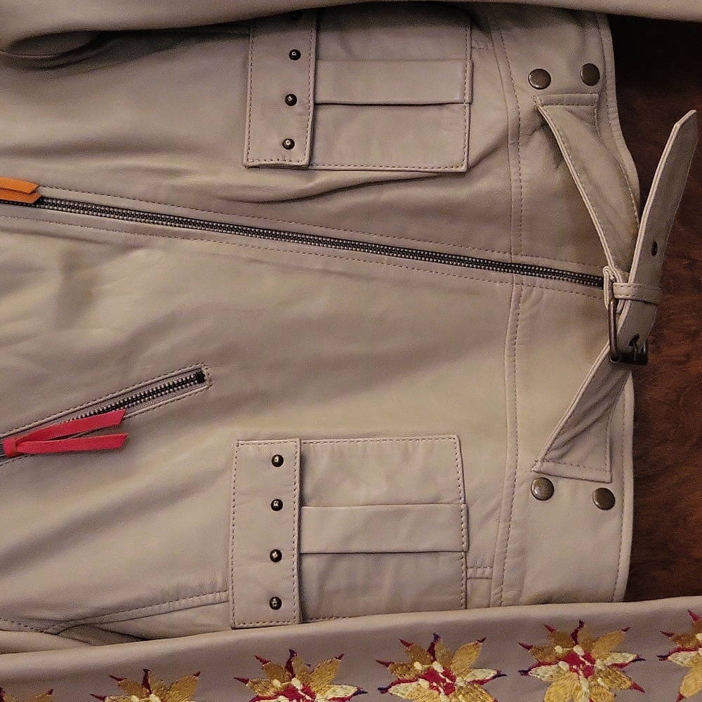 Lambskin Leather Jacket w/ Embroidery Small - Picture 6 of 14